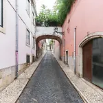 Luxury Olipi Lisbon